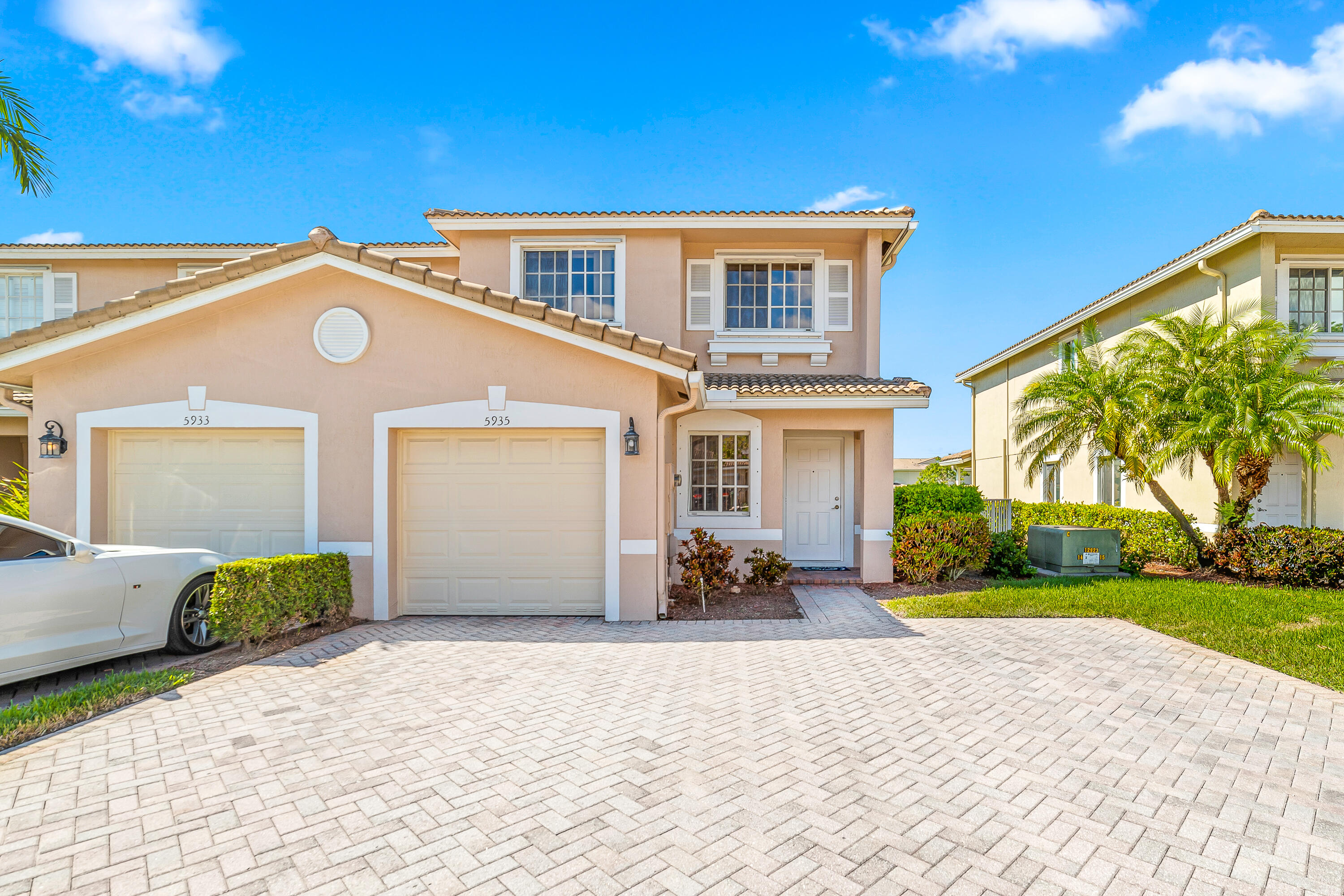5935 Abbey Road, Unit 5935 Tamarac, FL 33321 - Photo 2 of 36 _DSC1100