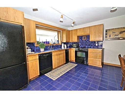 214 Court Road Winthrop, MA 02152 - Photo 15 of 19 Gallery Image 15