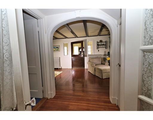 214 Court Road Winthrop, MA 02152 - Photo 8 of 19 Gallery Image 8