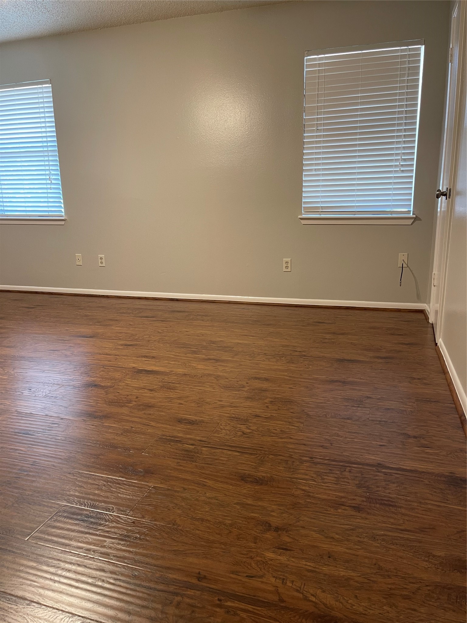 9219 Carousel Lane Houston, TX 77080 - Photo 21 of 31 Another view of Master bedroom