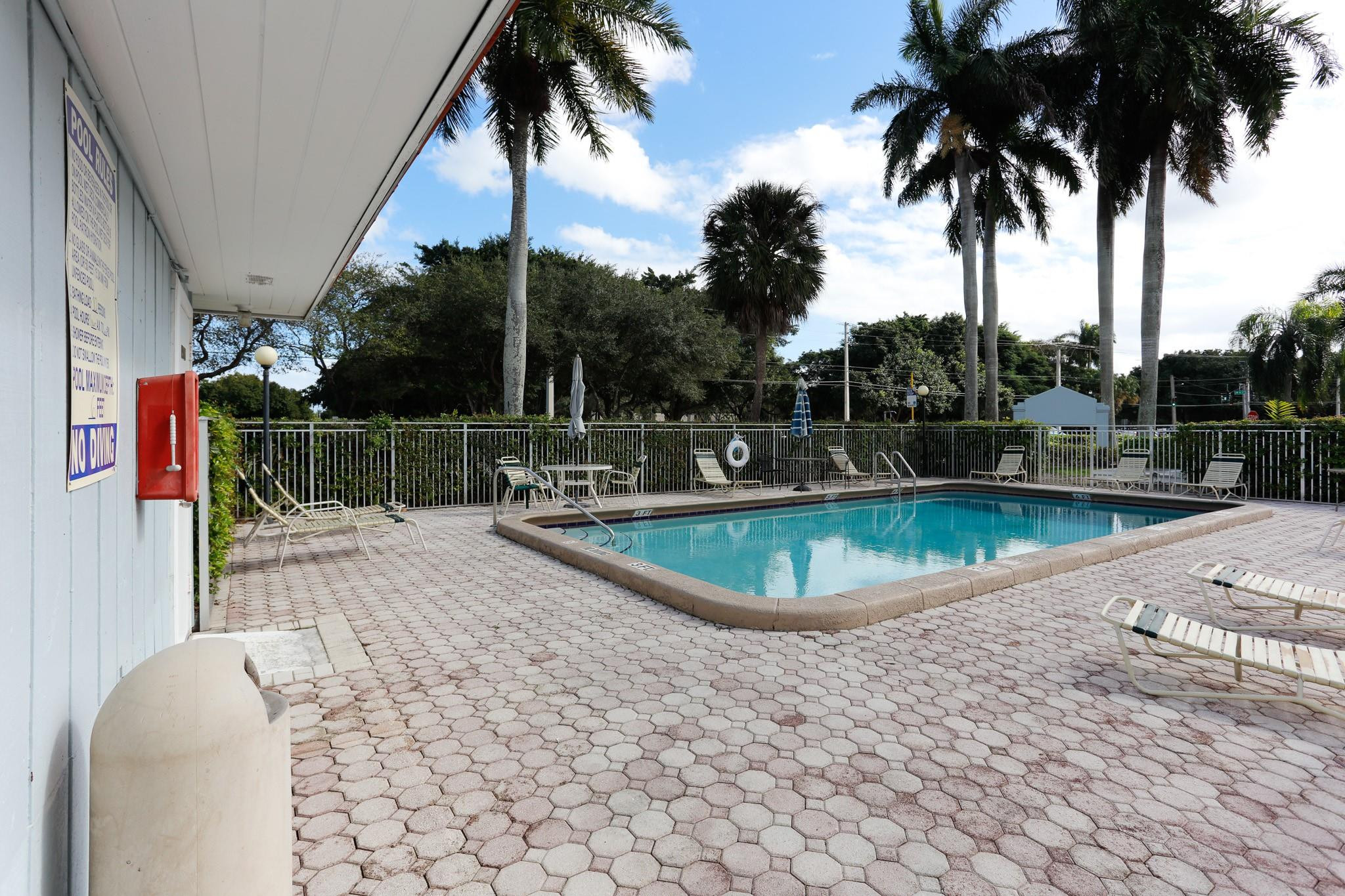 505 South Pine Island Road, Unit B203 Fort Lauderdale, FL 33324 - Photo 30 of 39 Photo 30