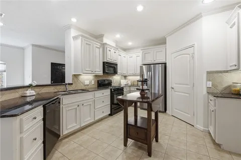 $369,000 | 2613 Leila Court, Bryan, TX 77802