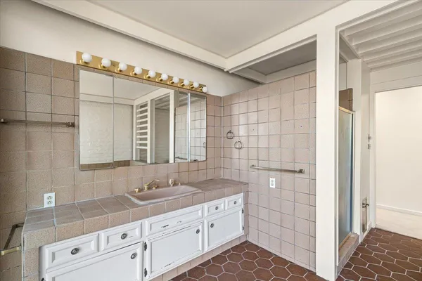 $1,499,000 | 10497 Crystal Drive, Wallace, CA 95254