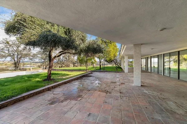 $1,499,000 | 10497 Crystal Drive, Wallace, CA 95254