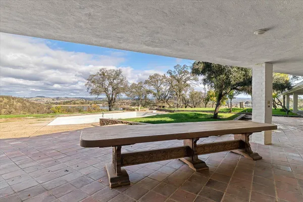 $1,499,000 | 10497 Crystal Drive, Wallace, CA 95254