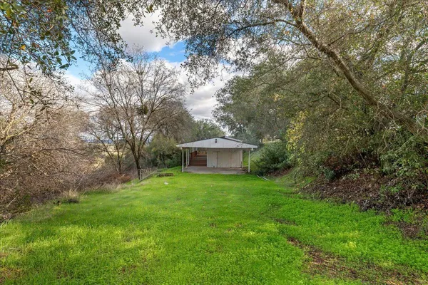 $1,499,000 | 10497 Crystal Drive, Wallace, CA 95254