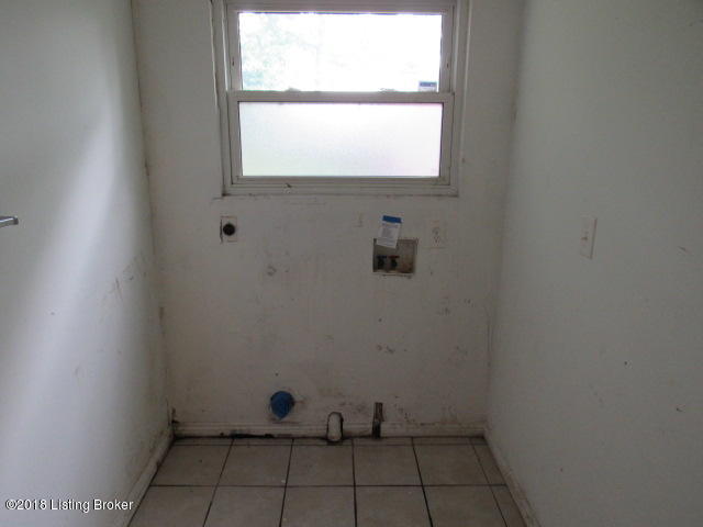 404 Dale Road Louisville, KY 40229 - Photo 19 of 26 IMG_3050