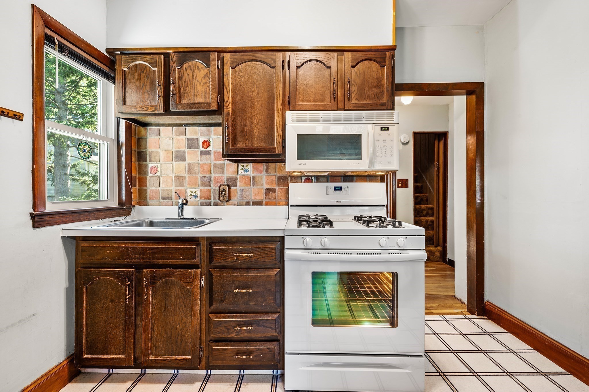 10 Joyce Kilmer Road Boston, MA 02132 - Photo 6 of 36 Gallery Image 6