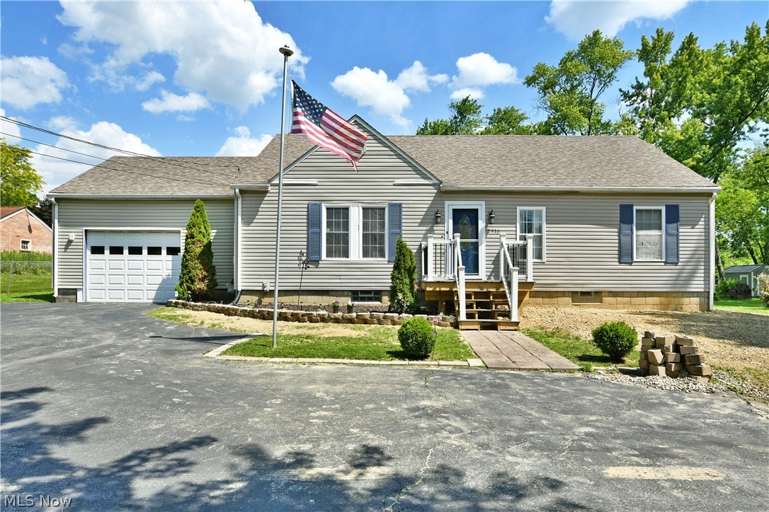 2935 North River Road Northeast Warren, OH 44483 - Photo 1 of 50