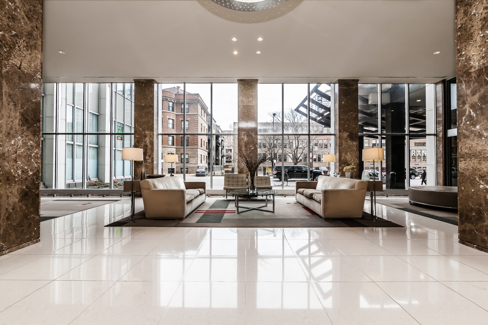 655 West Irving Park Road, Unit 3810 Chicago, IL 60613 - Photo 3 of 26