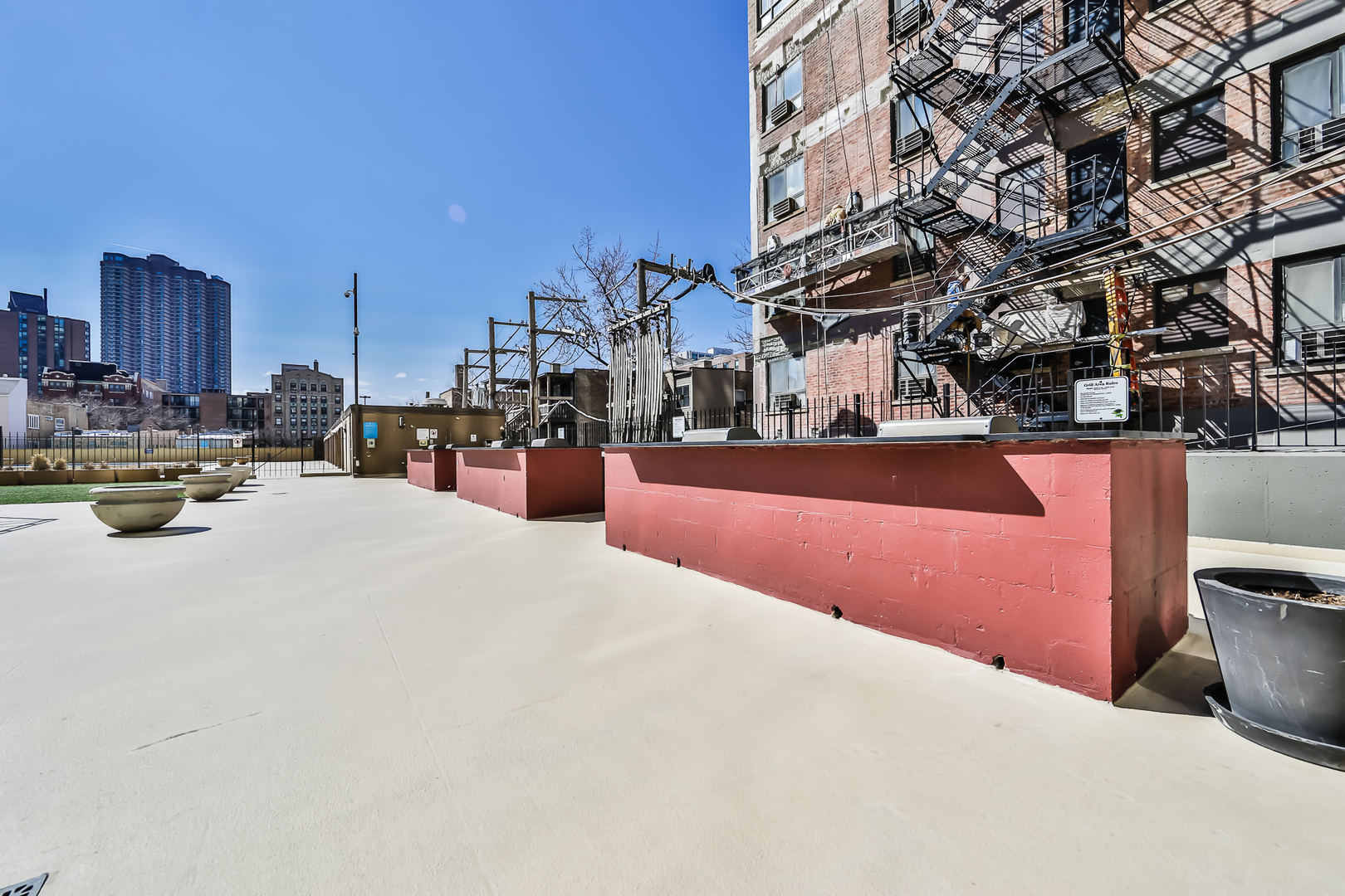 655 West Irving Park Road, Unit 3810 Chicago, IL 60613 - Photo 23 of 26