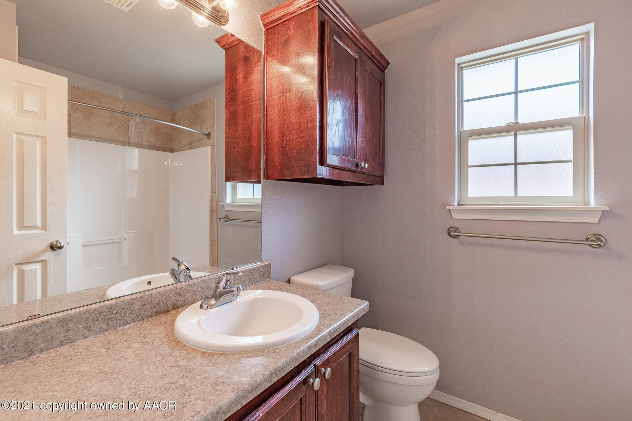 4411 South Williams Street Amarillo, TX 79118 - Photo 17 of 28 bathroom 1