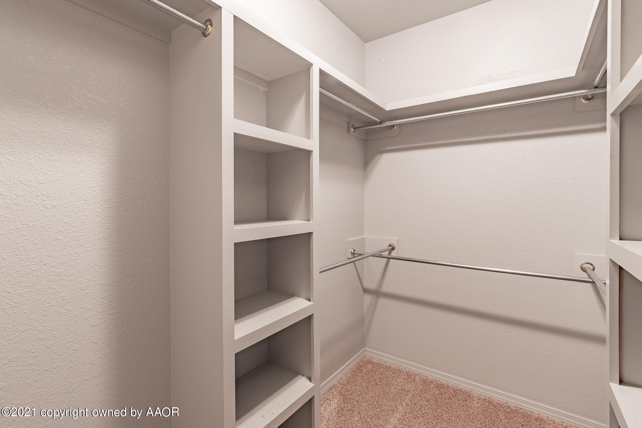 4411 South Williams Street Amarillo, TX 79118 - Photo 28 of 28 master closet