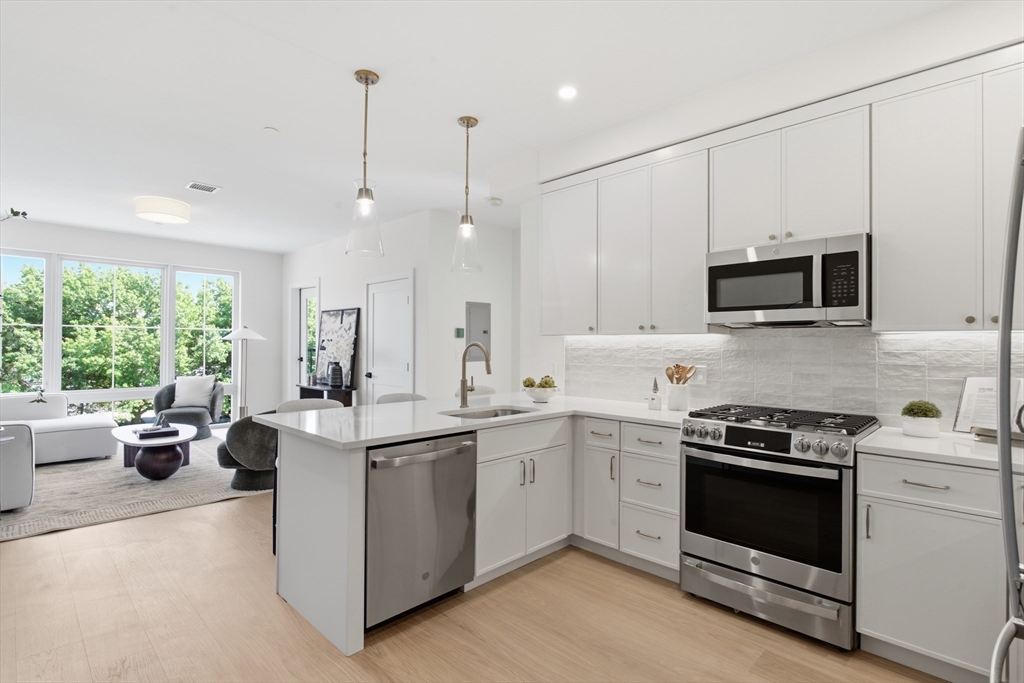 28 Geneva Street, Unit 303 Boston, MA 02128 - Photo 2 of 34