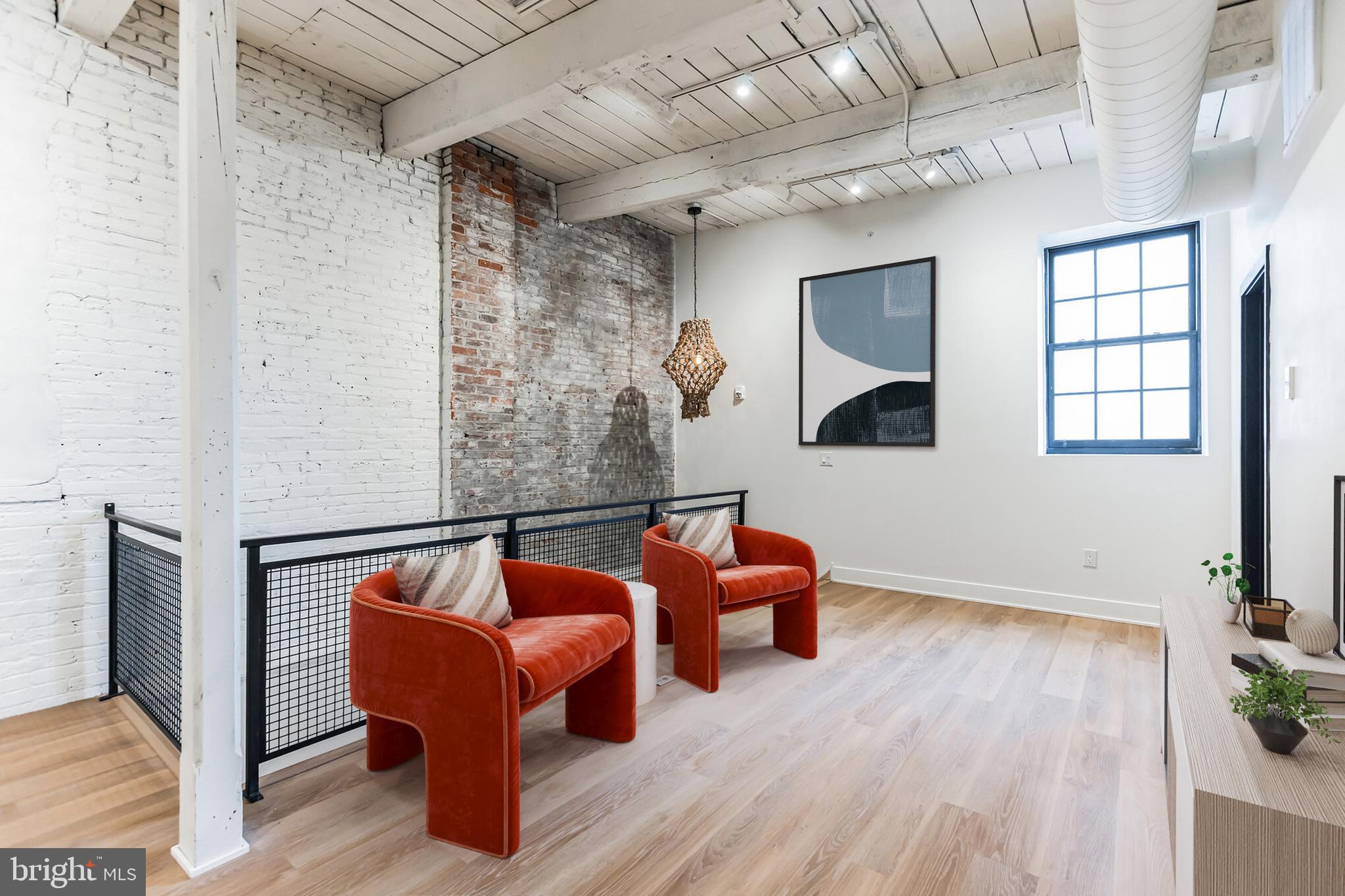 1233 Hamilton Street, Unit 2 Philadelphia, PA 19123 - Photo 3 of 18