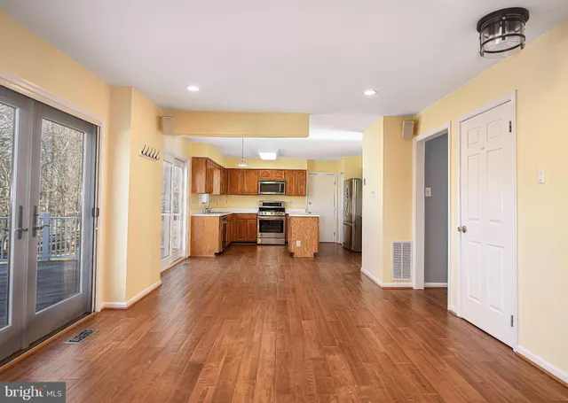 $600,000 | 644 Symphony Woods Drive, Silver Spring, MD 20901