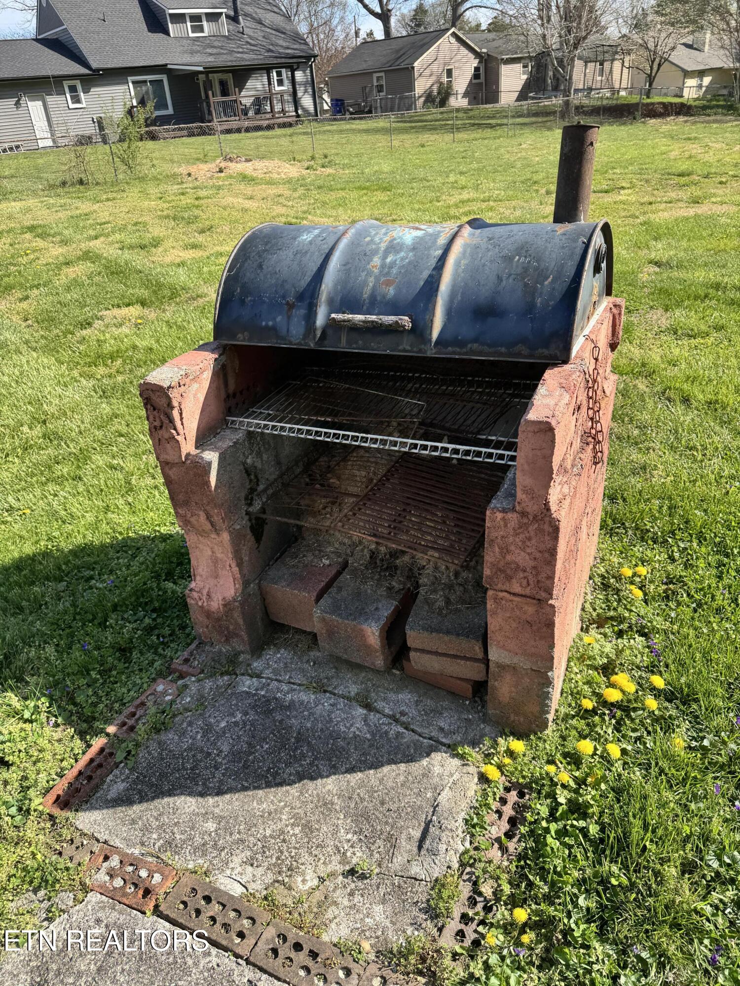 328 Wardley Road Knoxville, TN 37934 - Photo 5 of 13 328 Wardley Rd, Knoxville, TN 37934