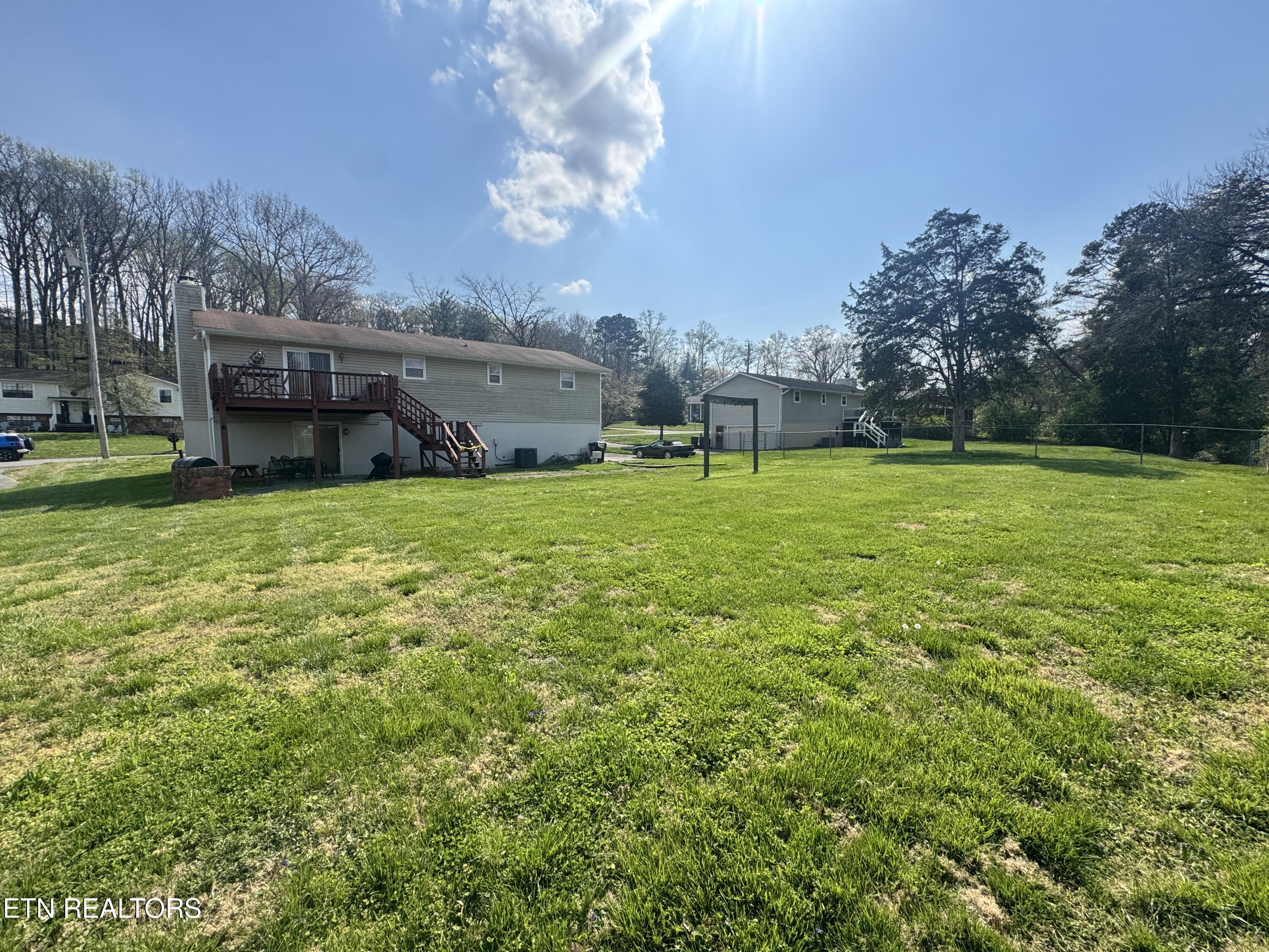 328 Wardley Road Knoxville, TN 37934 - Photo 6 of 13 328 Wardley Rd, Knoxville, TN 37934
