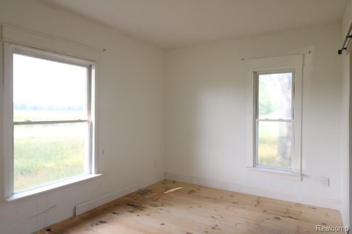 6577 East Deckerville Road Deford, MI 48729 - Photo 14 of 23 Gallery Image 14