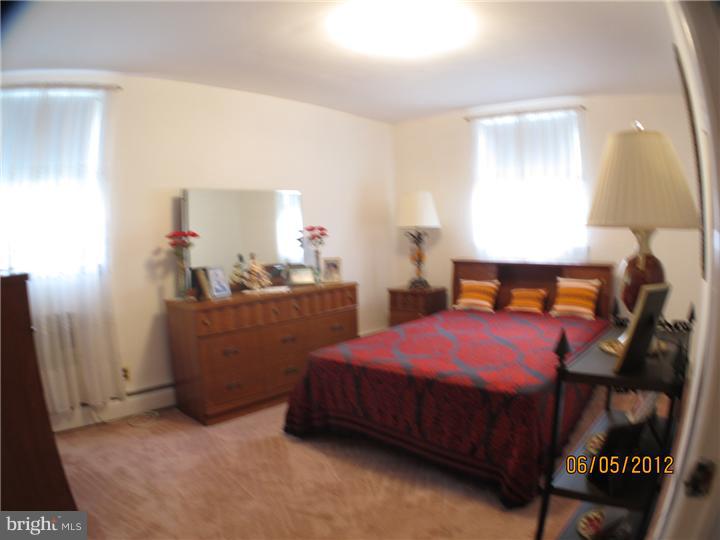 8520 Rising Sun Avenue Philadelphia, PA 19111 - Photo 8 of 19 Gallery Image 8