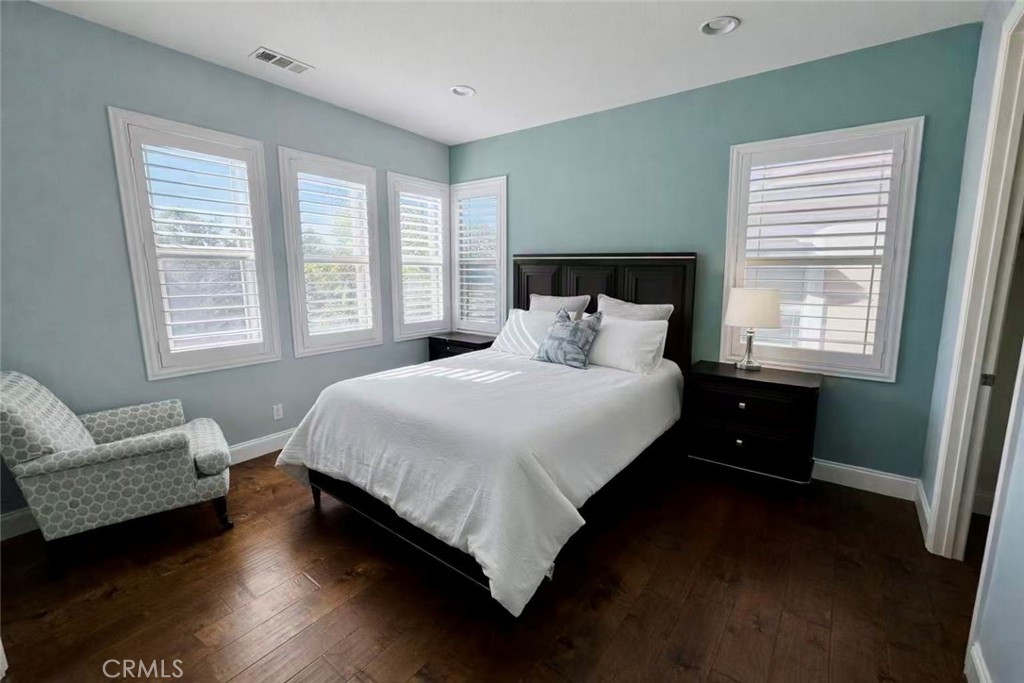 123 Willowbend Irvine, CA 92612 - Photo 12 of 27