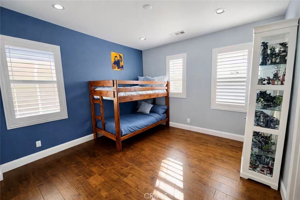 123 Willowbend Irvine, CA 92612 - Photo 14 of 27