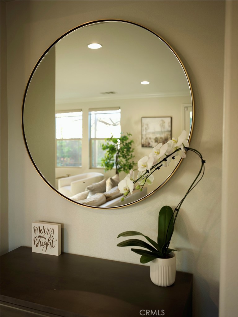 123 Willowbend Irvine, CA 92612 - Photo 2 of 27