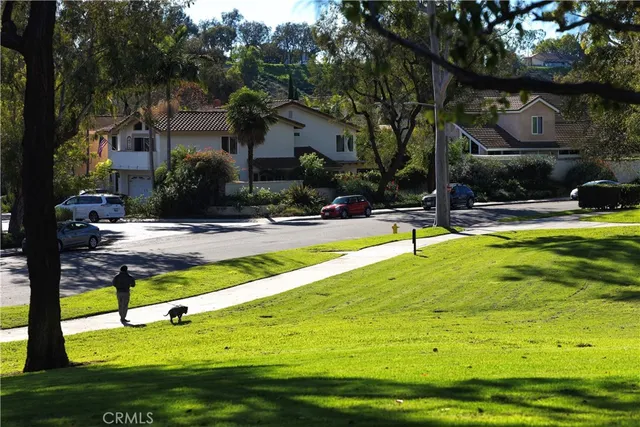 $2,680,000 | 123 Willowbend, Irvine, CA 92612