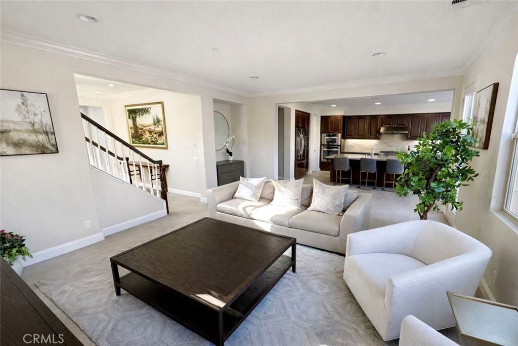 123 Willowbend Irvine, CA 92612 - Photo 6 of 27