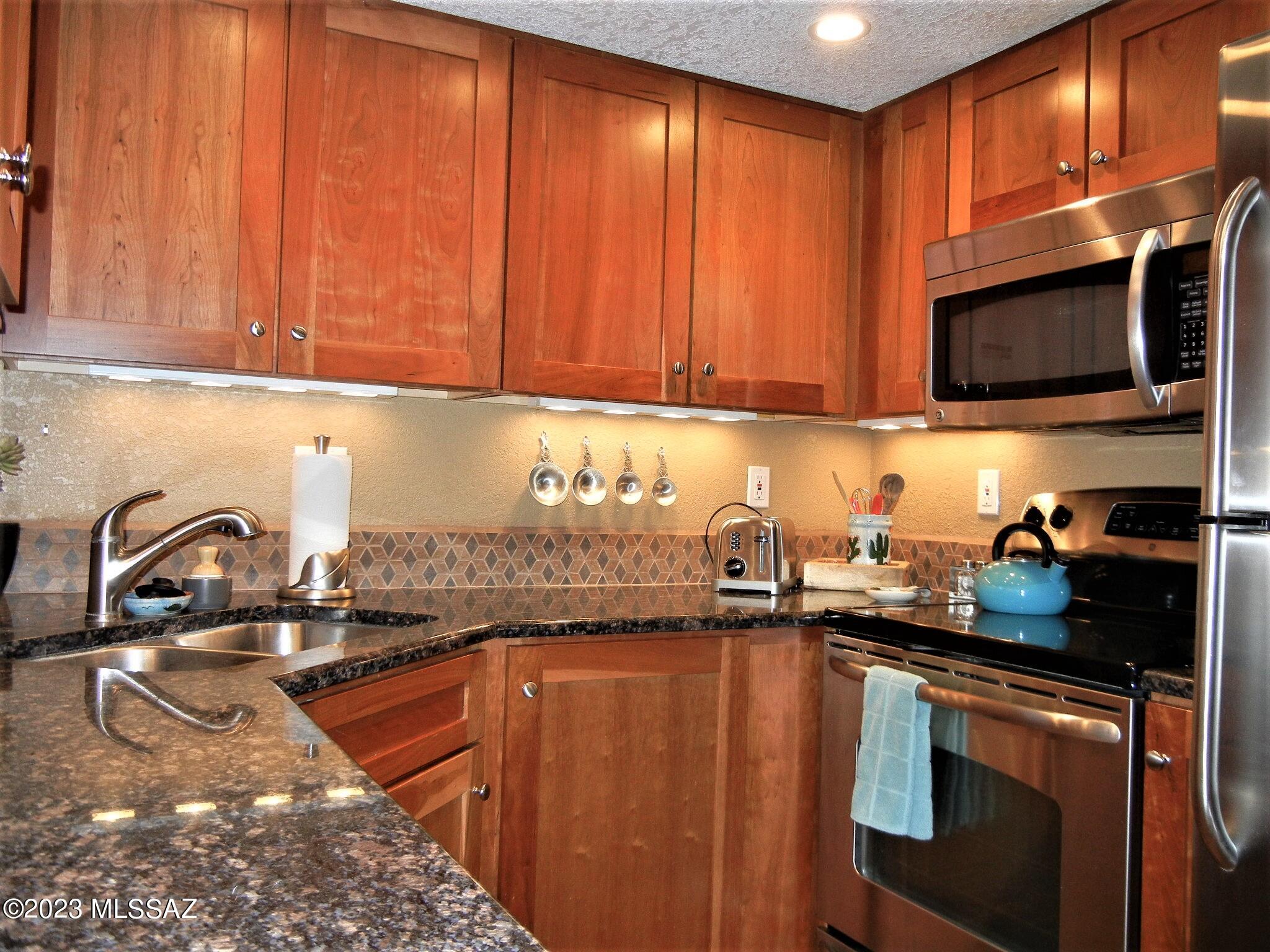 5800 North Kolb Road, Unit 8144 Tucson, AZ 85750 - Photo 4 of 31