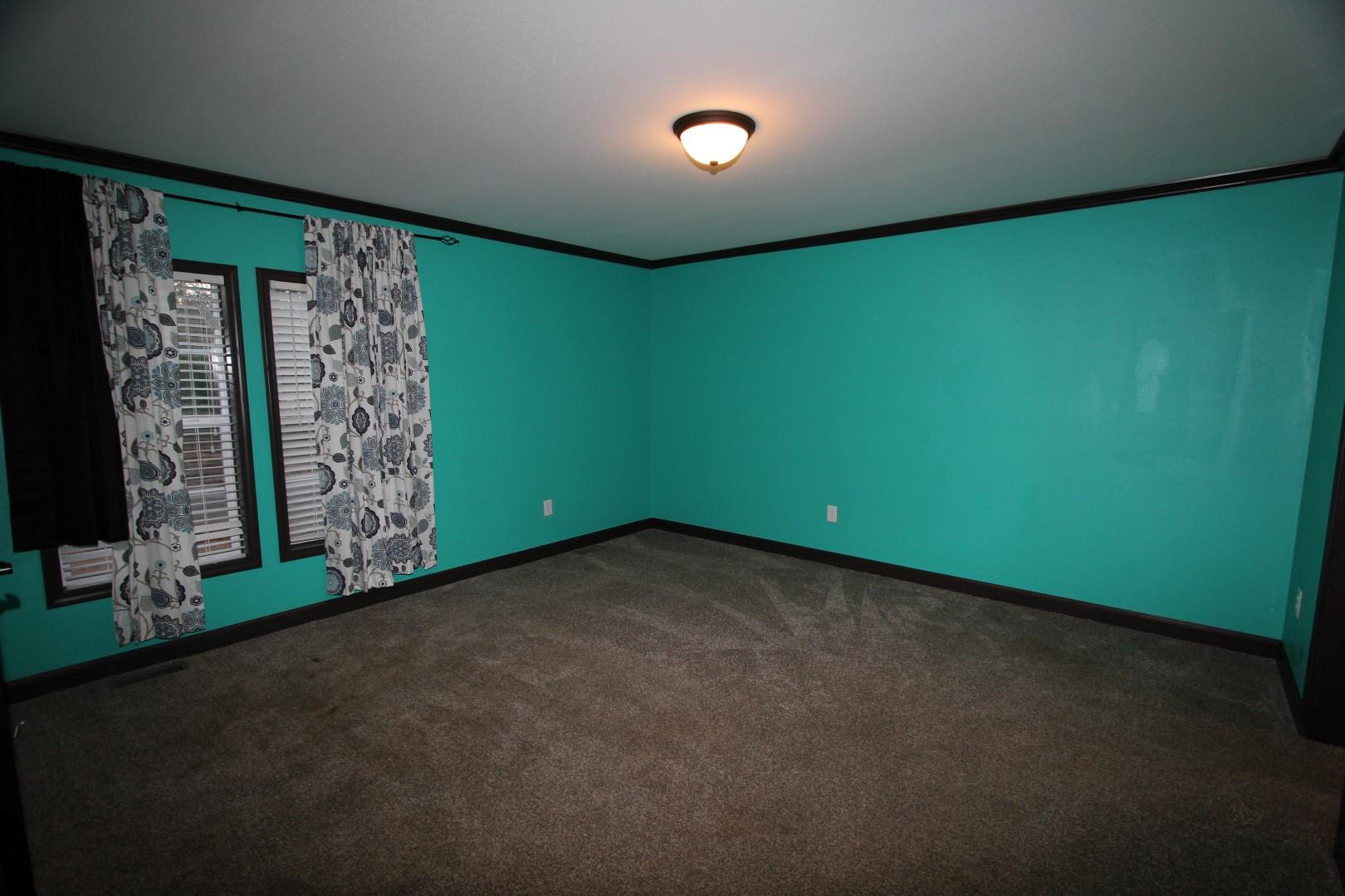182 River Road Dover, TN 37058 - Photo 15 of 30 Master bedroom w/ private bath & walk-in closet.
