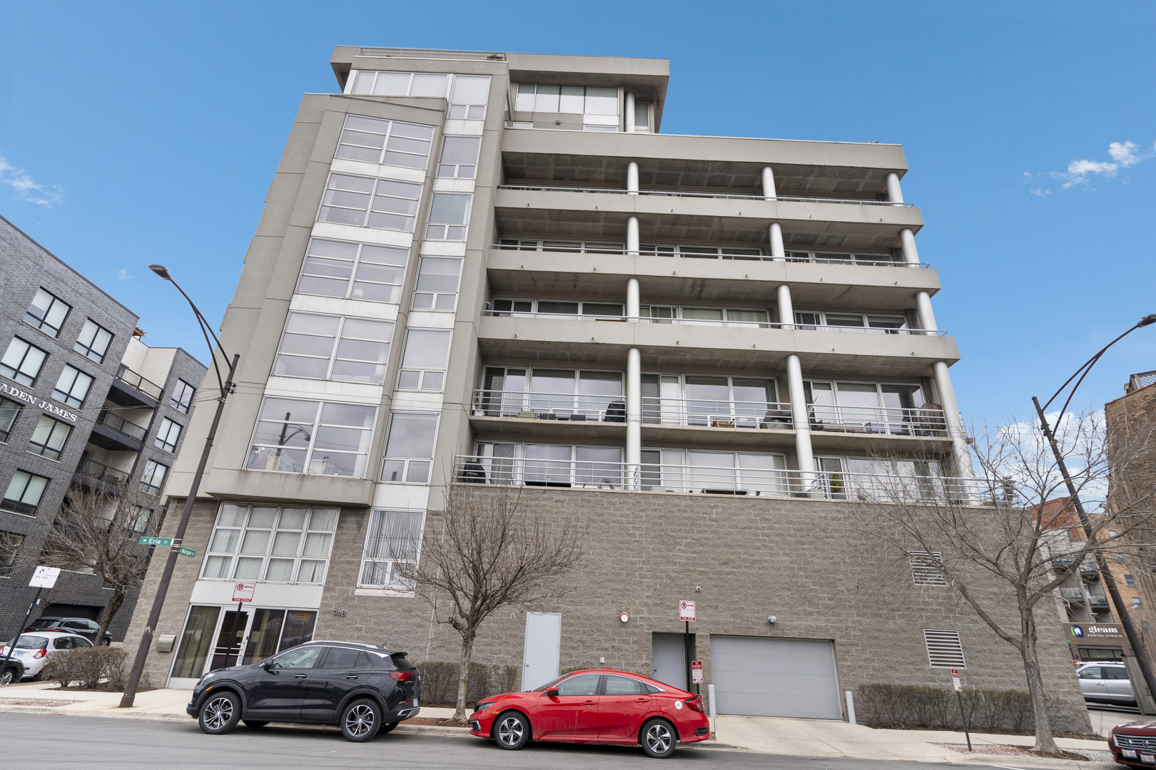 950 West Erie Street, Unit 602 Chicago, IL 60642 - Photo 1 of 18 a front view of a building