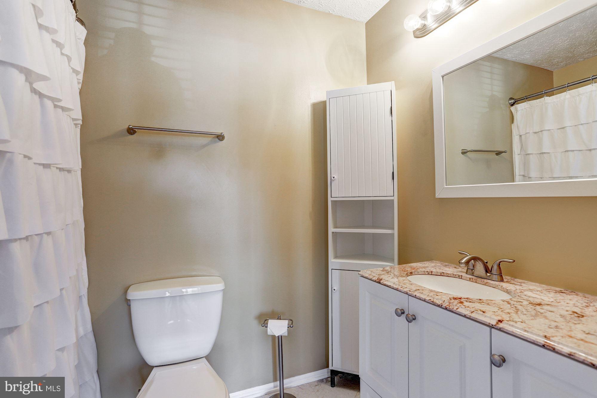 33 Bridle Lane, Unit 65 Nottingham, MD 21236 - Photo 14 of 19 Master Suite Bath