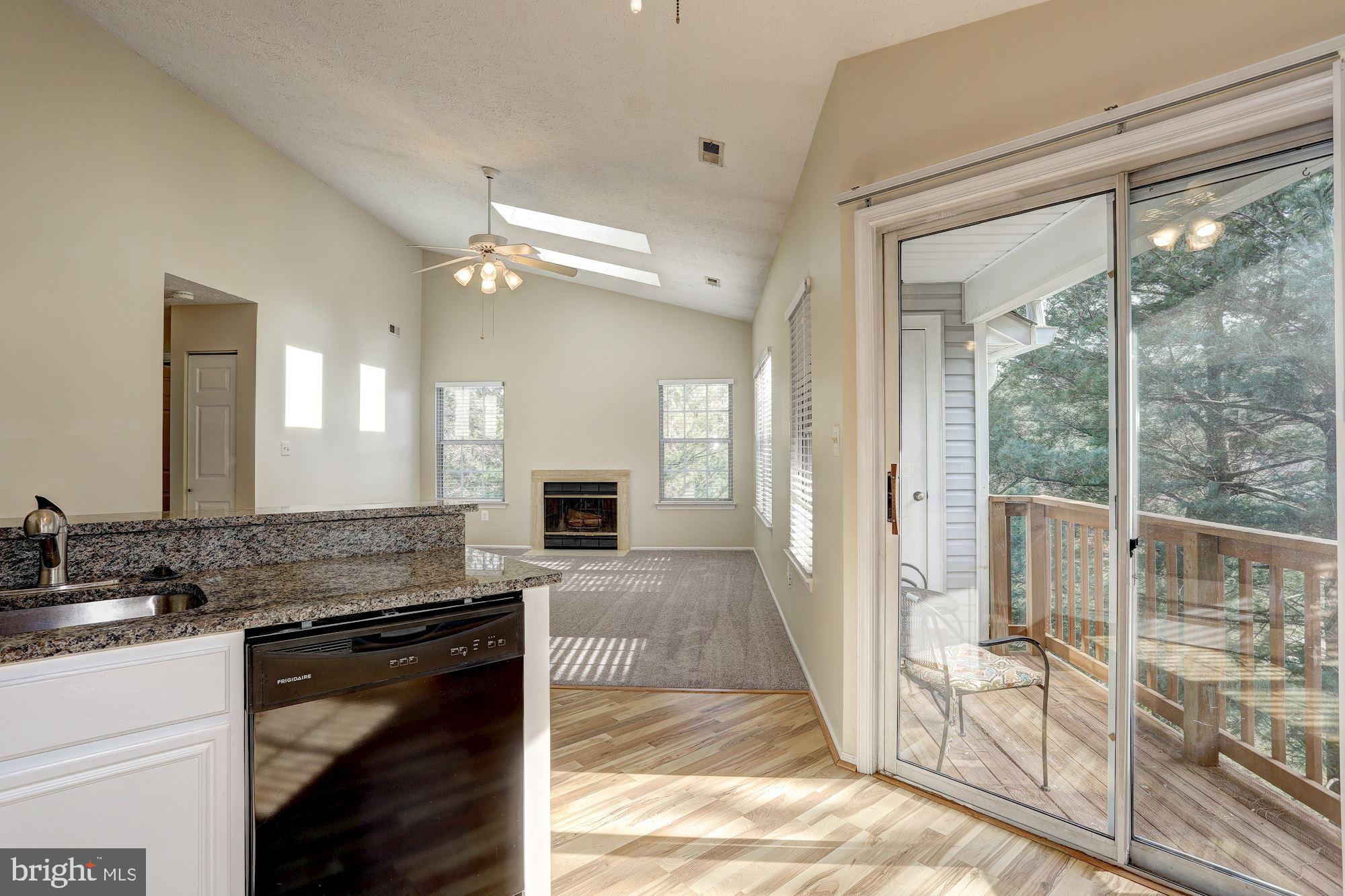 33 Bridle Lane, Unit 65 Nottingham, MD 21236 - Photo 10 of 19 Kitchen