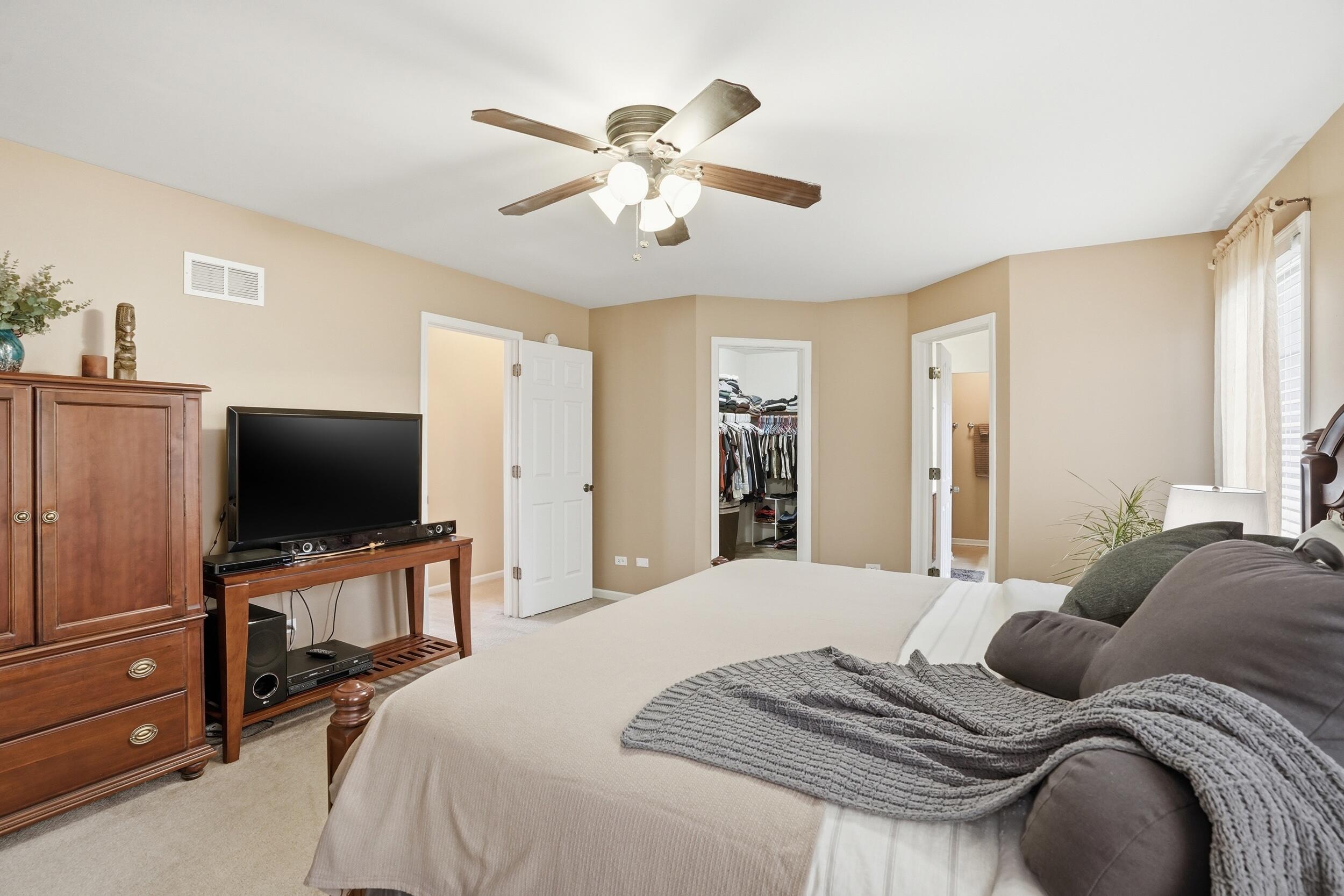 2219 Forest View Lane Lowell, IN 46356 - Photo 18 of 37 2500x1667