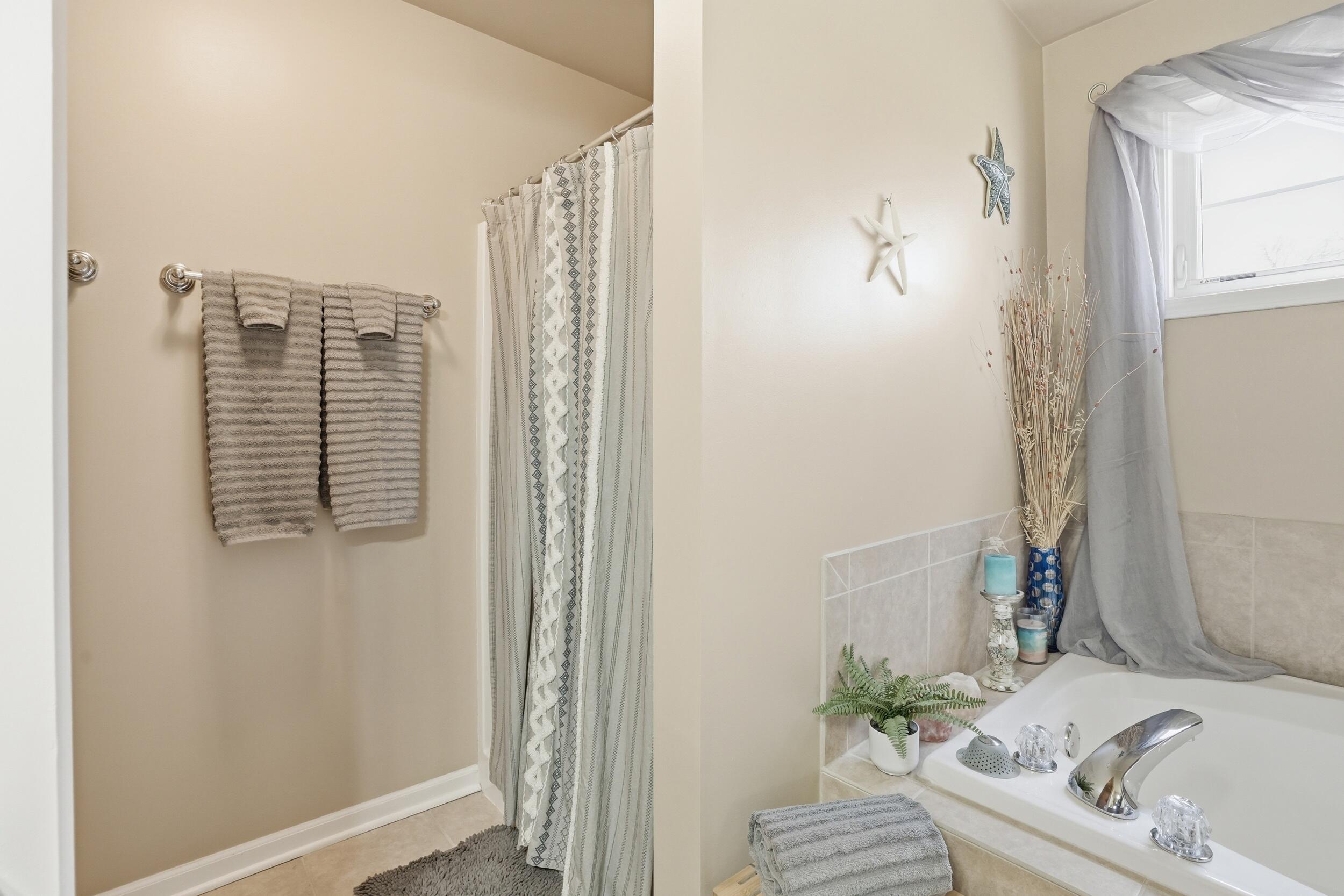 2219 Forest View Lane Lowell, IN 46356 - Photo 21 of 37 2500x1667