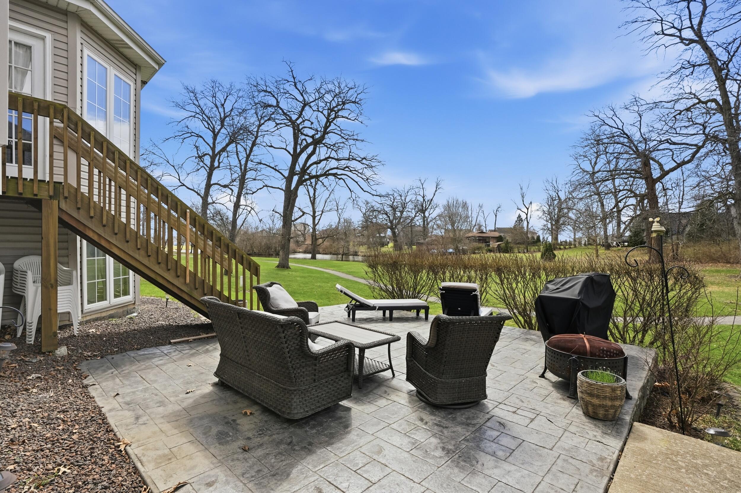 2219 Forest View Lane Lowell, IN 46356 - Photo 29 of 37 2500x1665