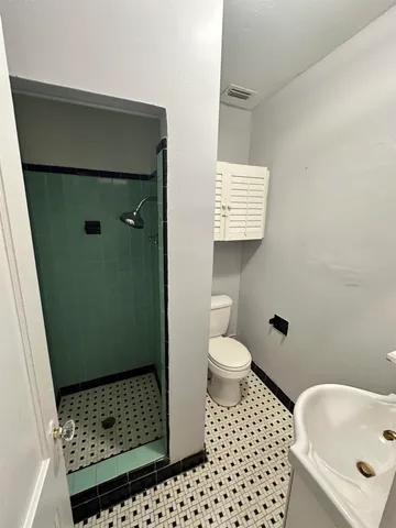 $1,600 | 4024 North Monroe Street, Tallahassee, FL 32303