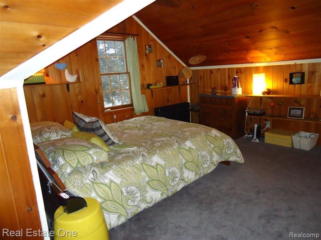 9551 Stark Road Livonia, MI 48150 - Photo 13 of 14 Master Bedroom