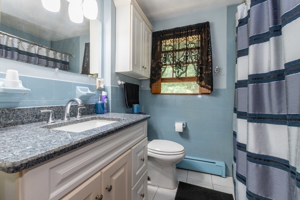 12 Ridgeway Avenue Billerica, MA 01821 - Photo 31 of 39 Gallery Image 31