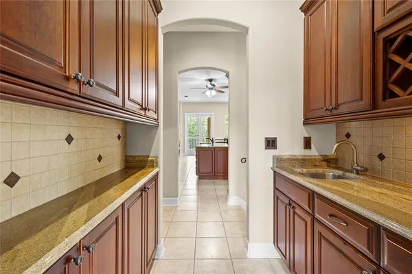 $1,200,000 | 5232 Hillview Lane, Orlando, FL 32819