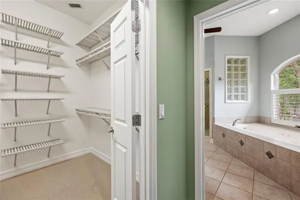 $1,200,000 | 5232 Hillview Lane, Orlando, FL 32819