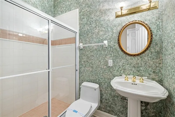 $1,200,000 | 5232 Hillview Lane, Orlando, FL 32819