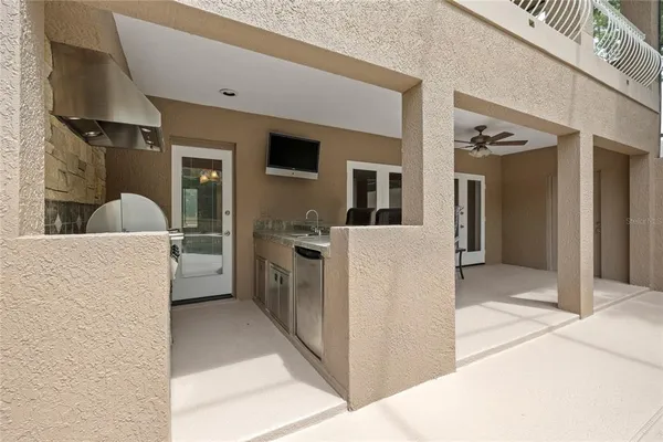 $1,200,000 | 5232 Hillview Lane, Orlando, FL 32819