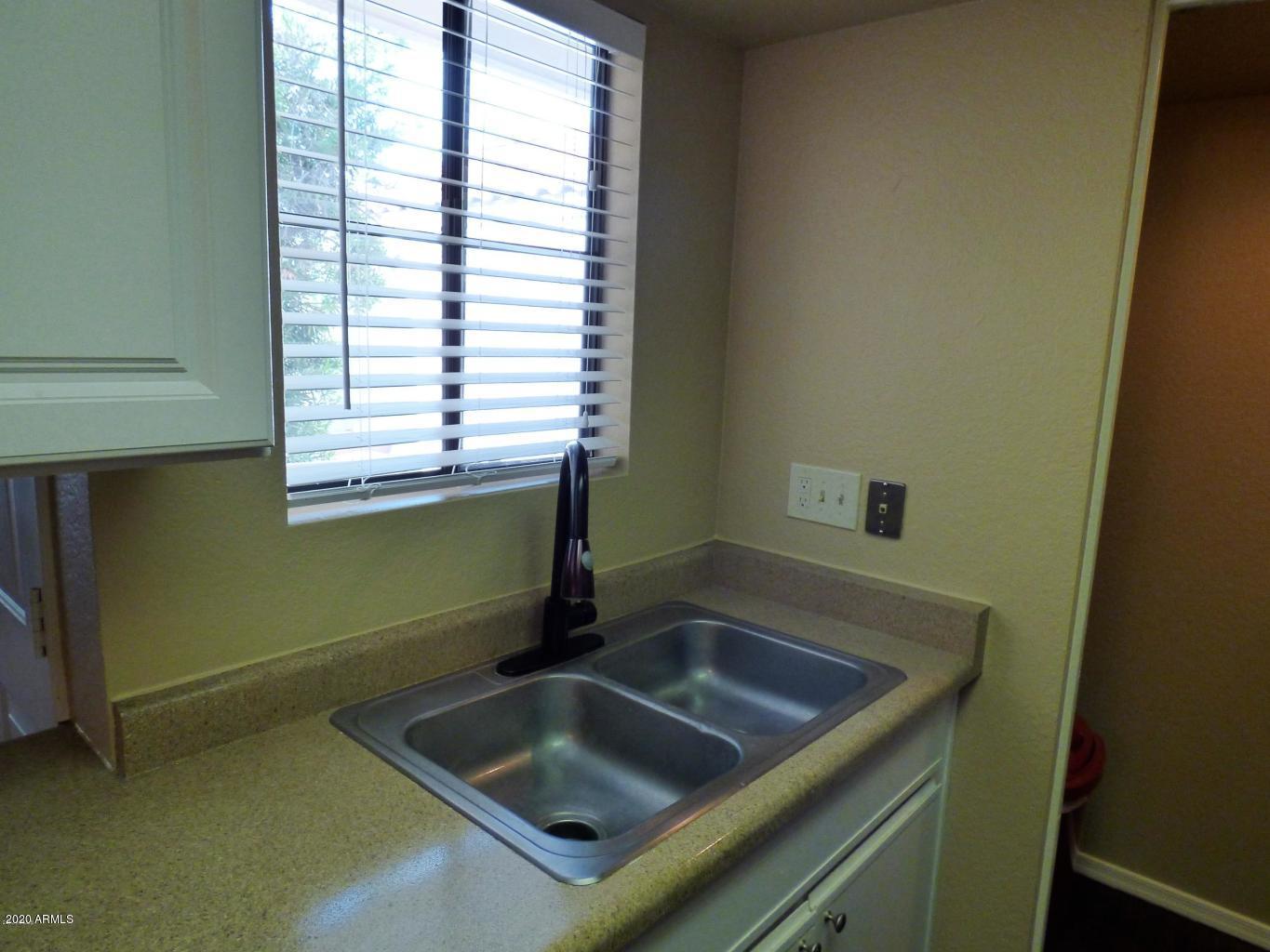 2855 South Ext Road, Unit 252 Mesa, AZ 85210 - Photo 6 of 22 KITCHEN