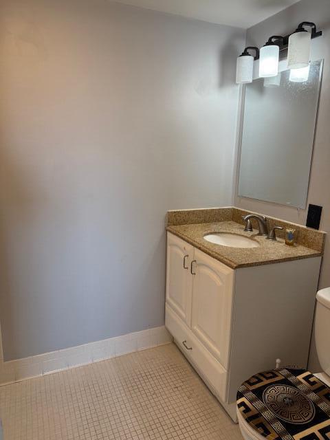 3230 South Ocean Boulevard, Unit E610 Palm Beach, FL 33480 - Photo 30 of 31 a utility room with sink dryer and washer