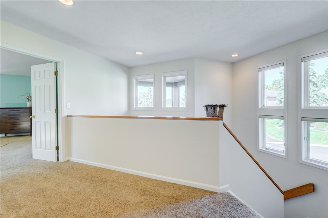 27 Spruce Ridge Perinton, NY 14450 - Photo 14 of 28 Gallery Image 14