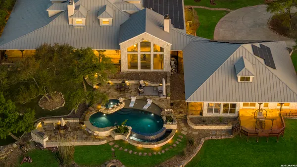 $2,300,000 | 140 Kuntz Run, Bulverde, TX 78163