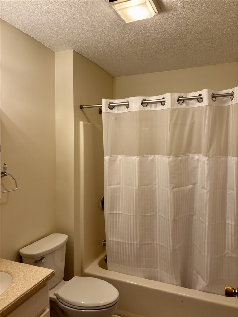 19 Apache Drive, Unit F Westerly, RI 02891 - Photo 8 of 16