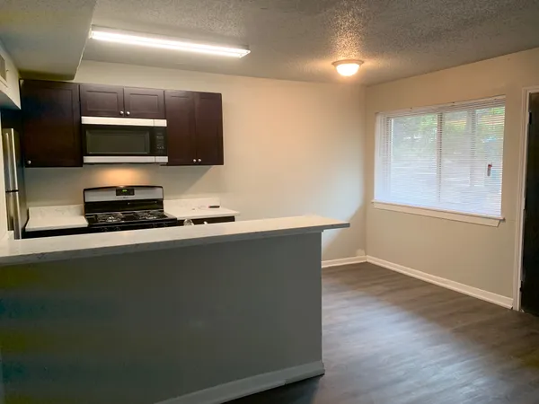 $1,495 | 1202 Newning Avenue, Unit 109, Austin, TX 78704